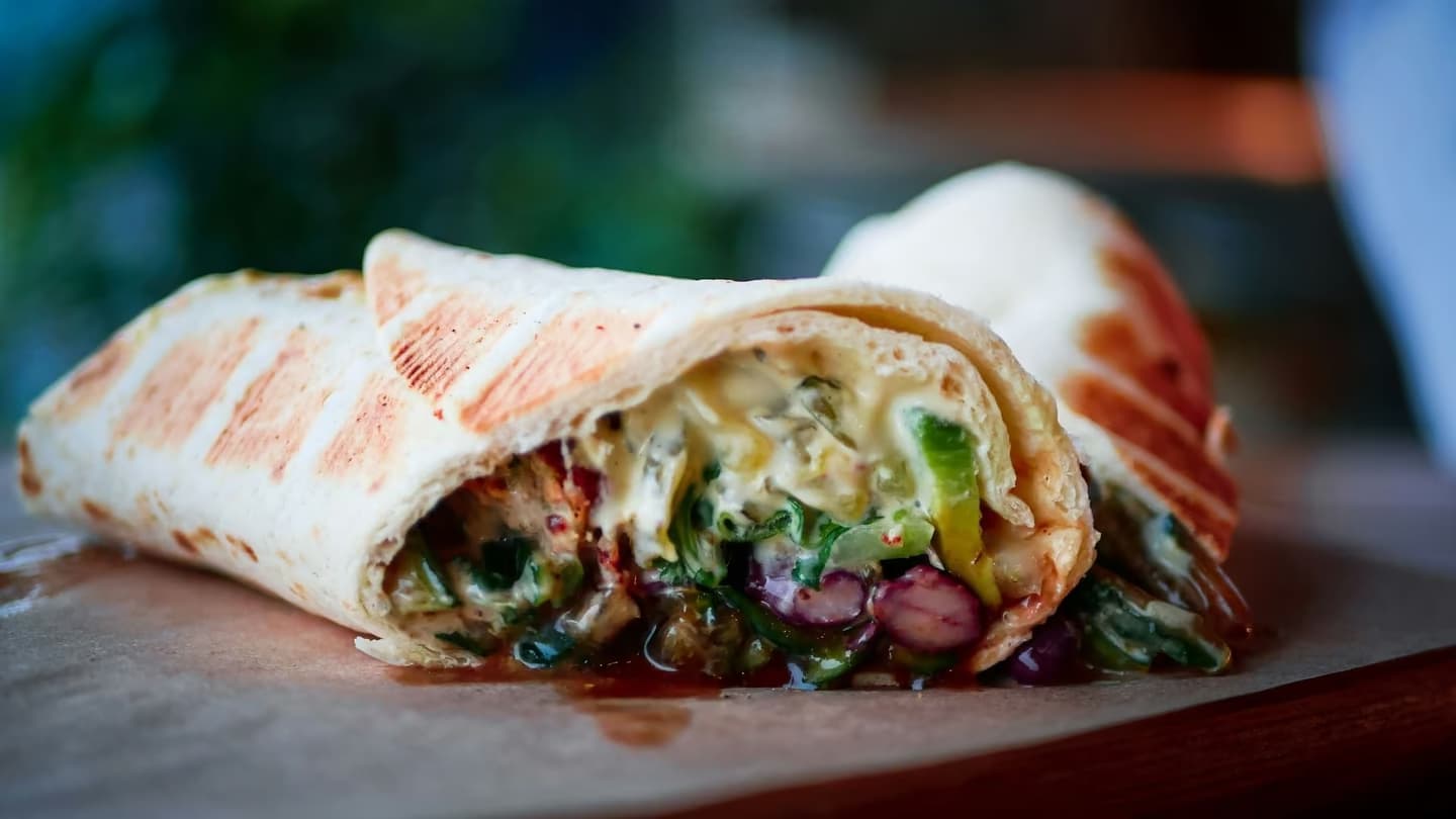 Özel Soslu Döner Dürüm imza lezzet görseli